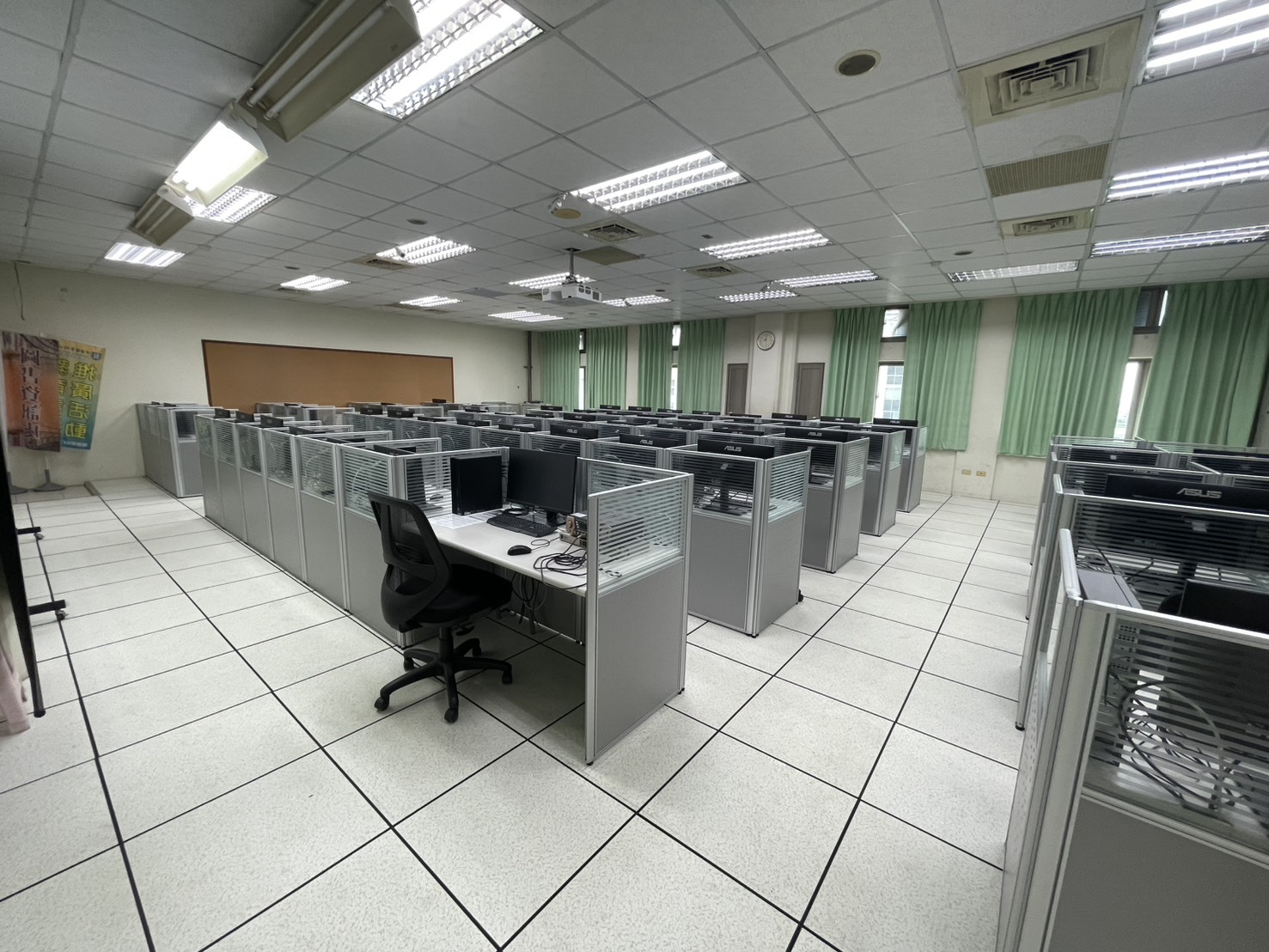 5A電腦教室照片